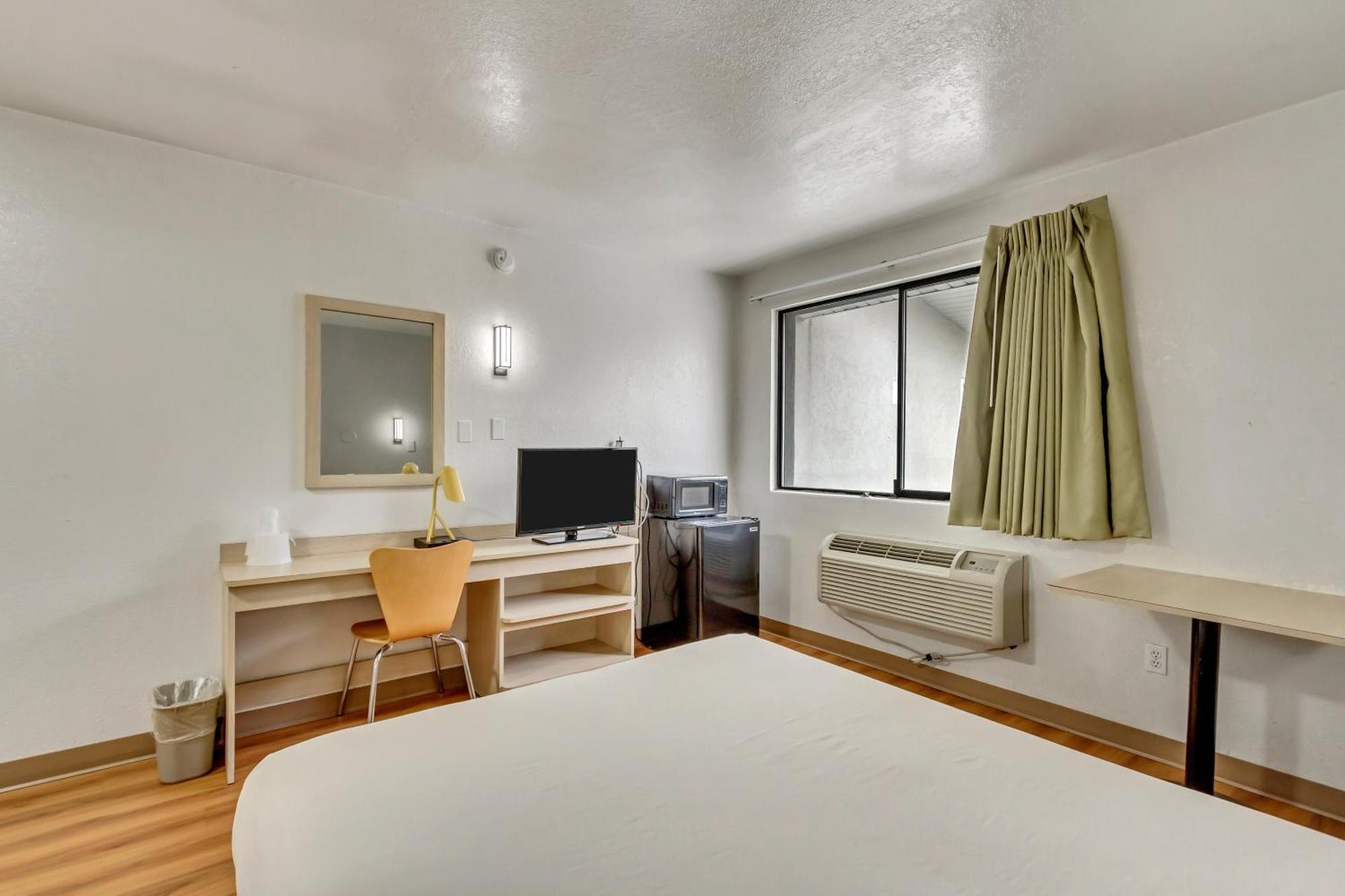 Motel 6 Ogden, Ut- Downtown Екстер'єр фото