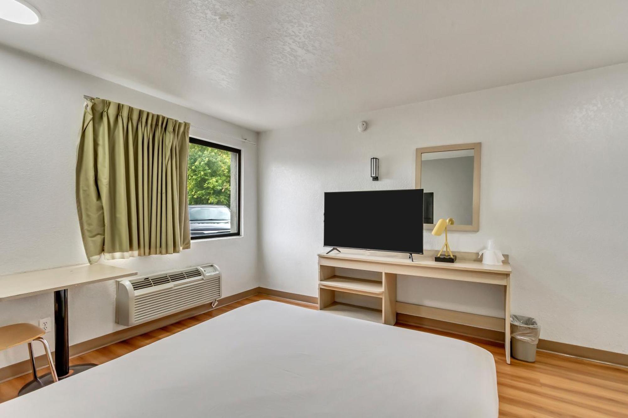 Motel 6 Ogden, Ut- Downtown Екстер'єр фото